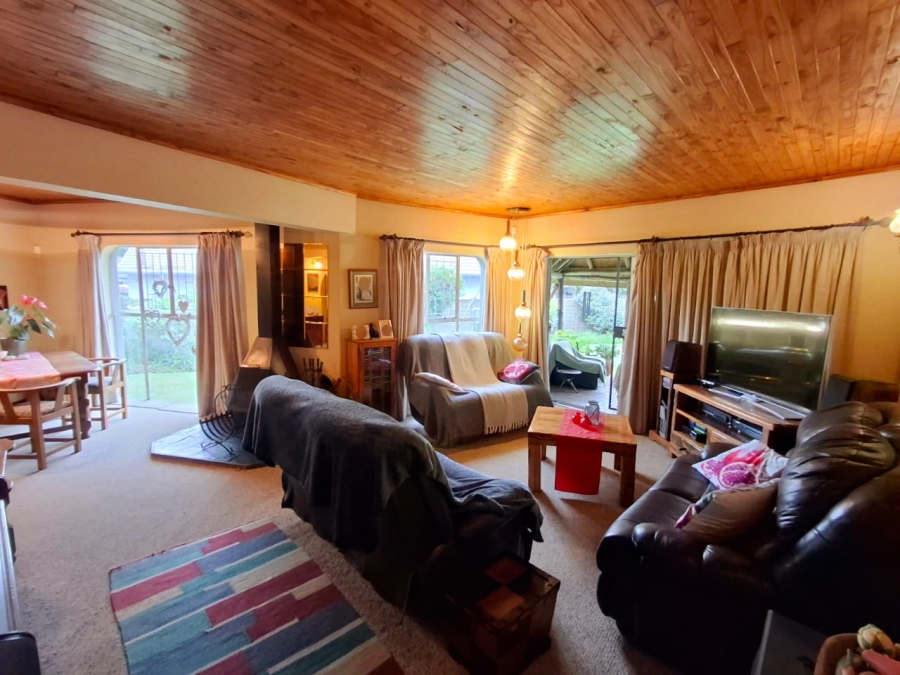 4 Bedroom Property for Sale in Vaalpark Free State